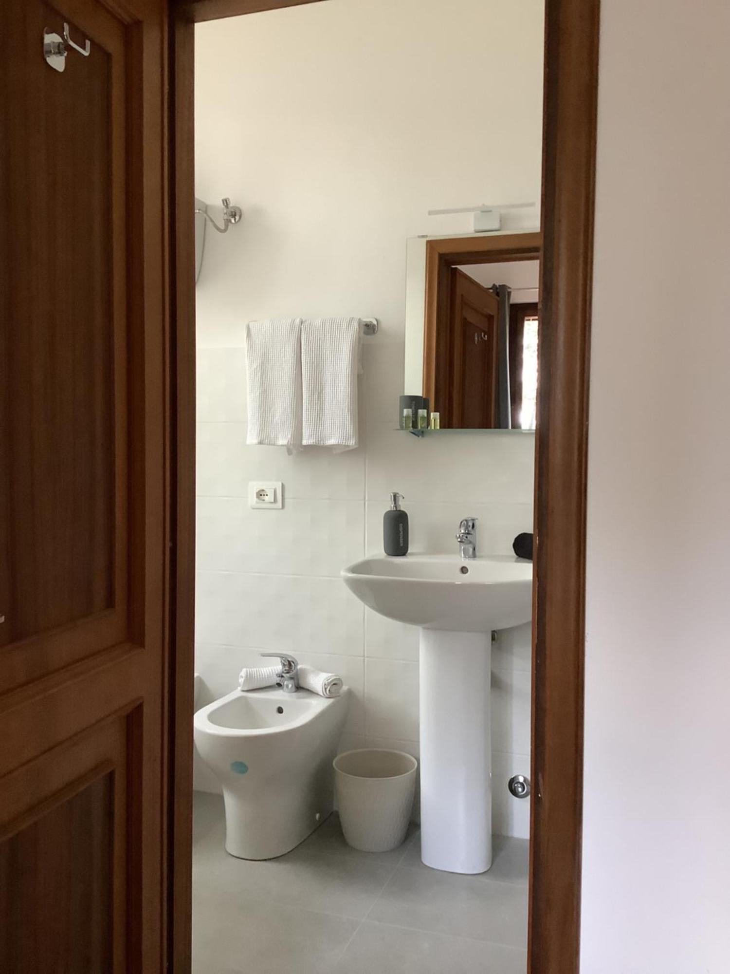 Villamonestevole501 أمبيرتيدي المظهر الخارجي الصورة